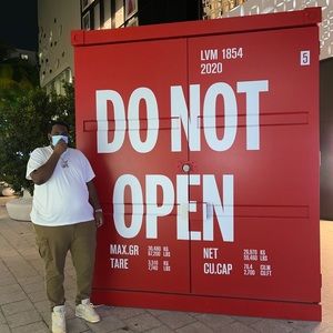 Meet your Posher, Khalid